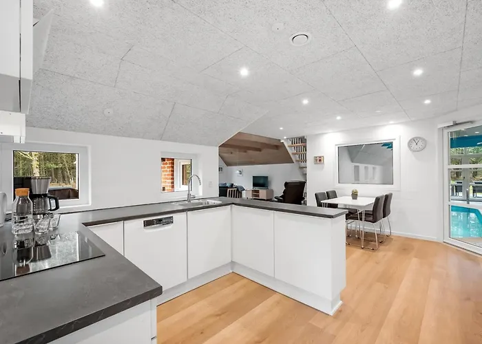 Dom wakacyjny Aivars - From The Sea By Interhome *